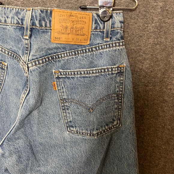 Vintage Levis 565 Orange Tab Mens 32x29 USA Loose Wide Leg Jeans Tag 32x30 - Picture 3 of 15